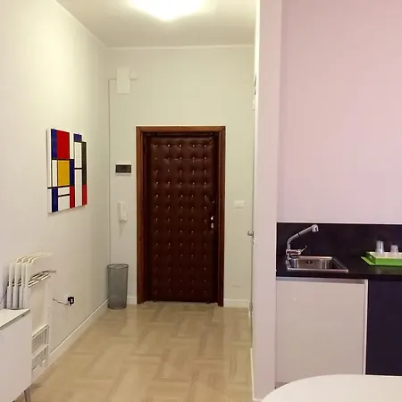 Center Apartment *
